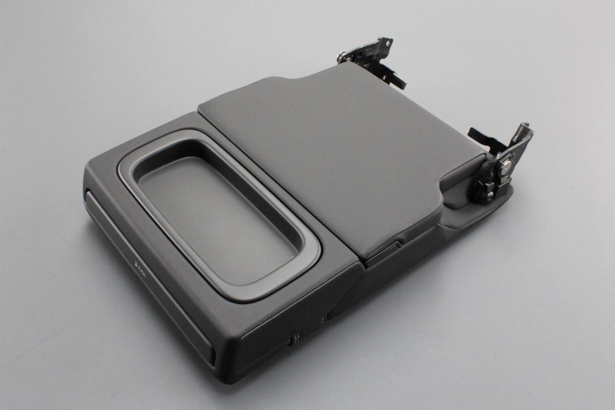 Volvo XC60 centre rear seat armrest 31696916