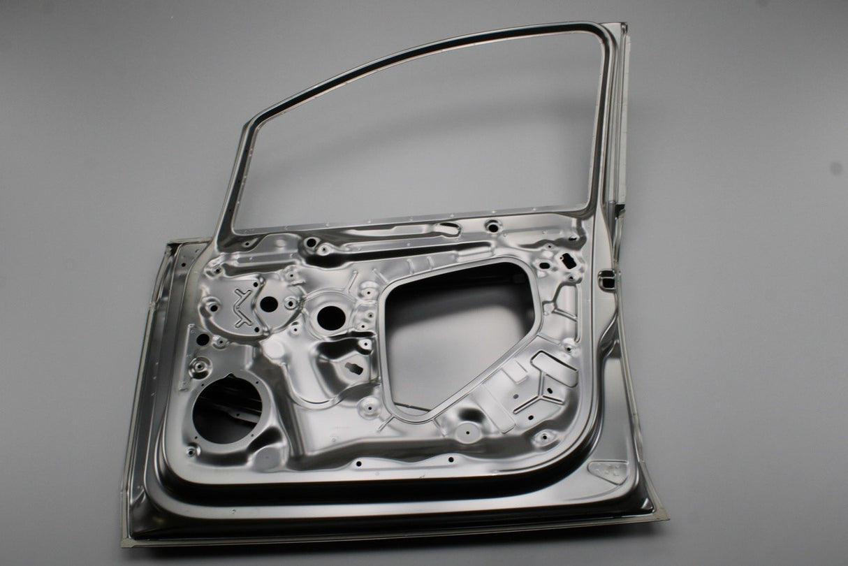 VW Golf Sportsvan 2014-2020 front door body panel (right) 510831056S