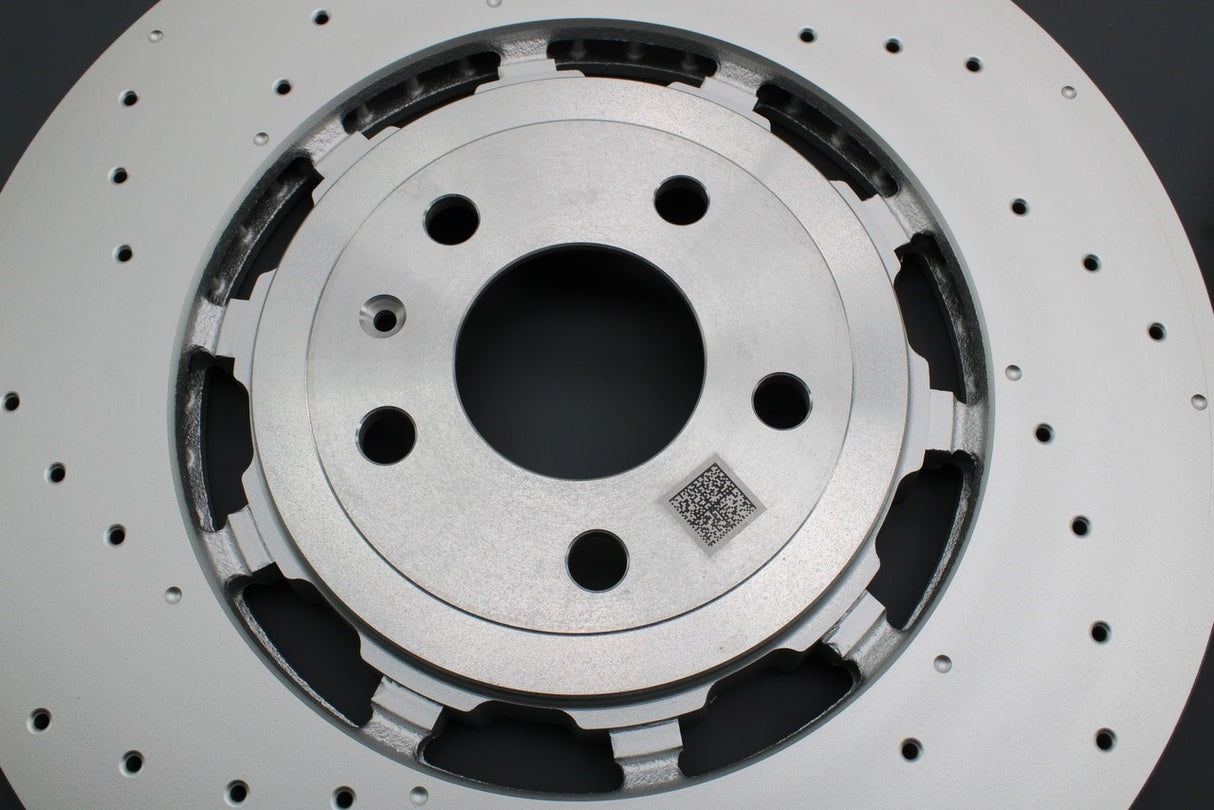 Audi RS6 RS7 RSQ8 2020-on rear brake discs pair (370x30mm) 4K0615601A