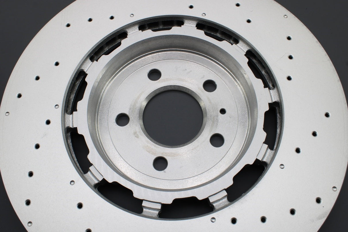 Audi RS6 RS7 RSQ8 2020-on rear brake discs pair (370x30mm) 4K0615601A