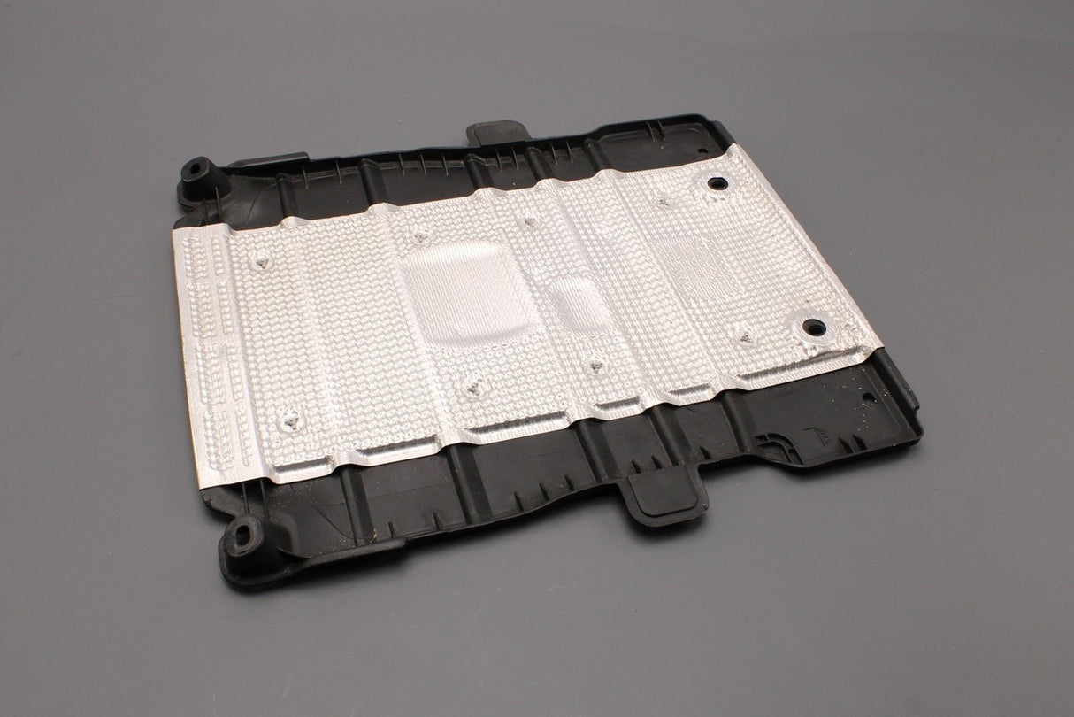 VW Golf MK7 Passat Audi A3 Q2 Skoda SEAT underbody trim 5Q0825229C