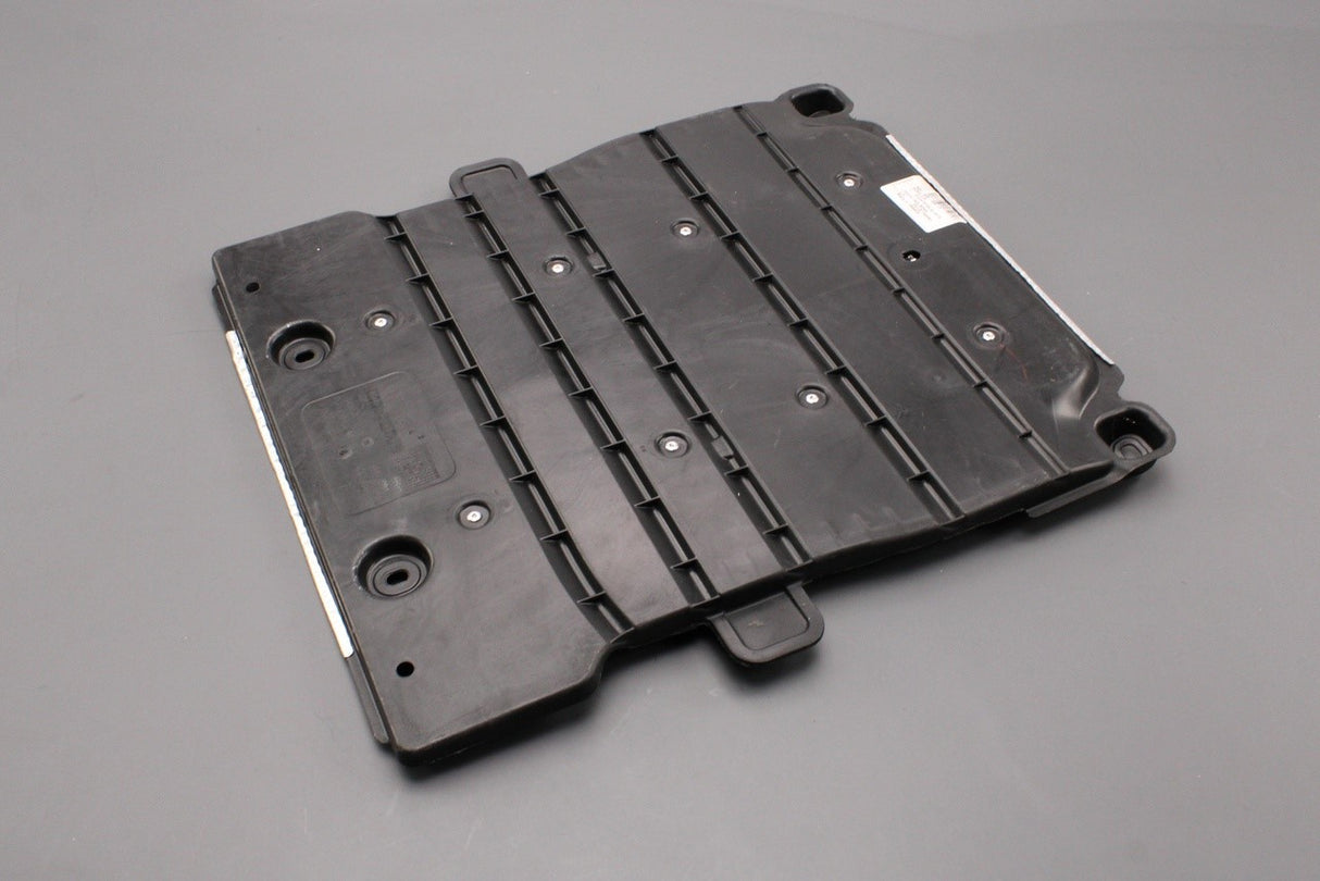 VW Golf MK7 Passat Audi A3 Q2 Skoda SEAT underbody trim 5Q0825229C