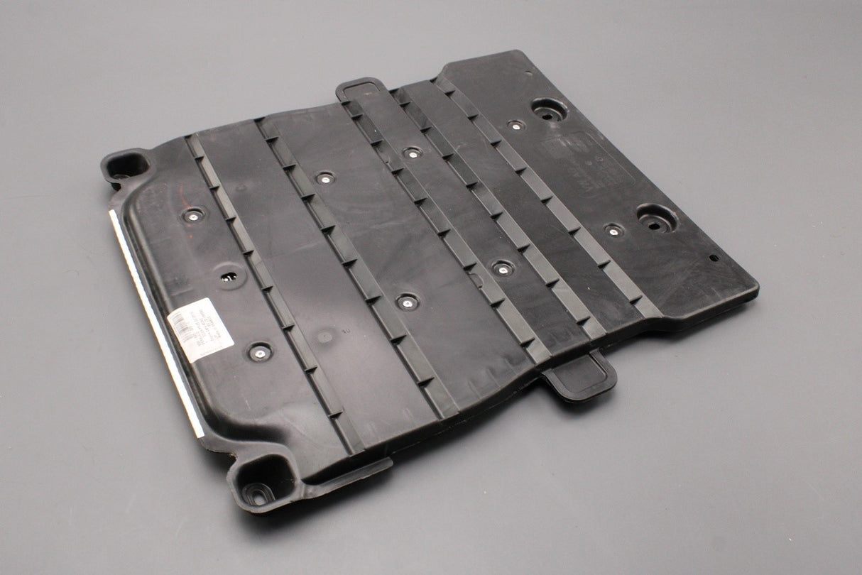 VW Golf MK7 Passat Audi A3 Q2 Skoda SEAT underbody trim 5Q0825229C