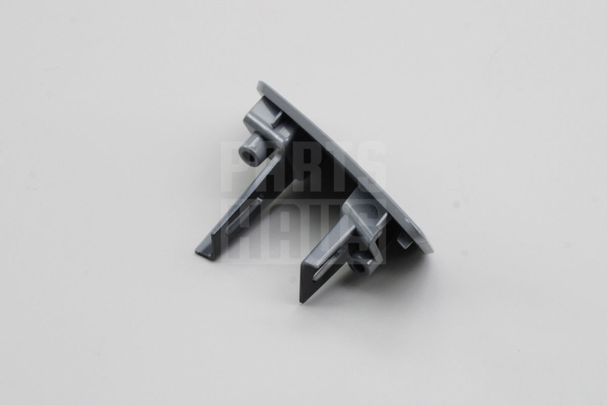 Range Rover Sport 2014-2022 headlight washer cover cap (right) LR111134