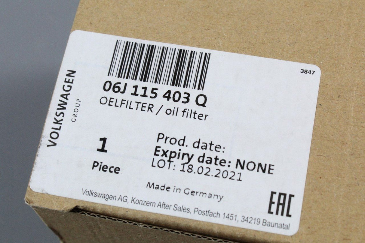 VW Audi Skoda SEAT 1.8 2.0 TSI TFSI oil filter 06J115403Q