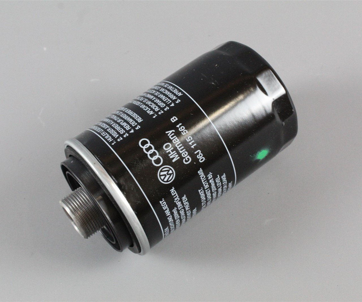 VW Audi Skoda SEAT 1.8 2.0 TSI TFSI oil filter 06J115403Q