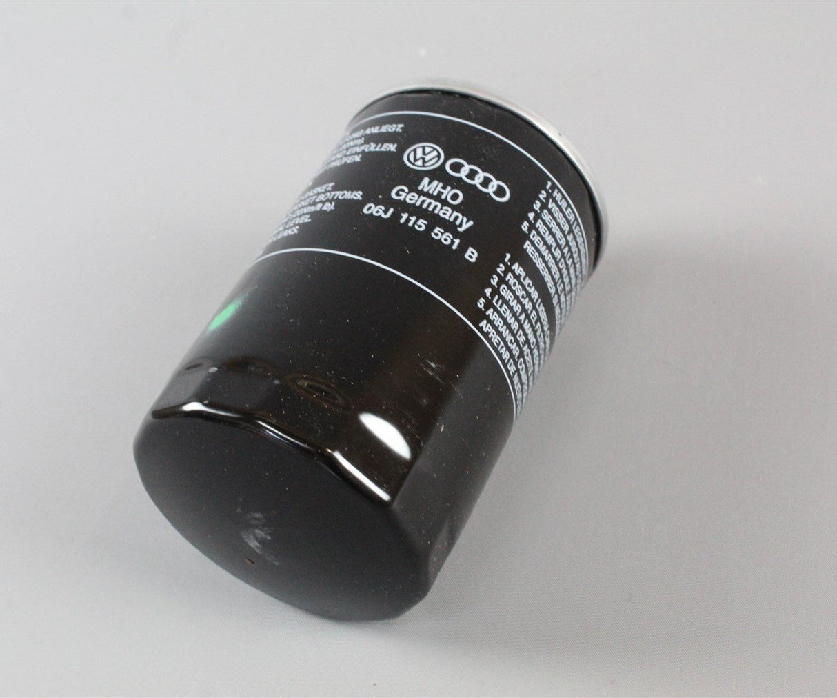 VW Audi Skoda SEAT 1.8 2.0 TSI TFSI oil filter 06J115403Q