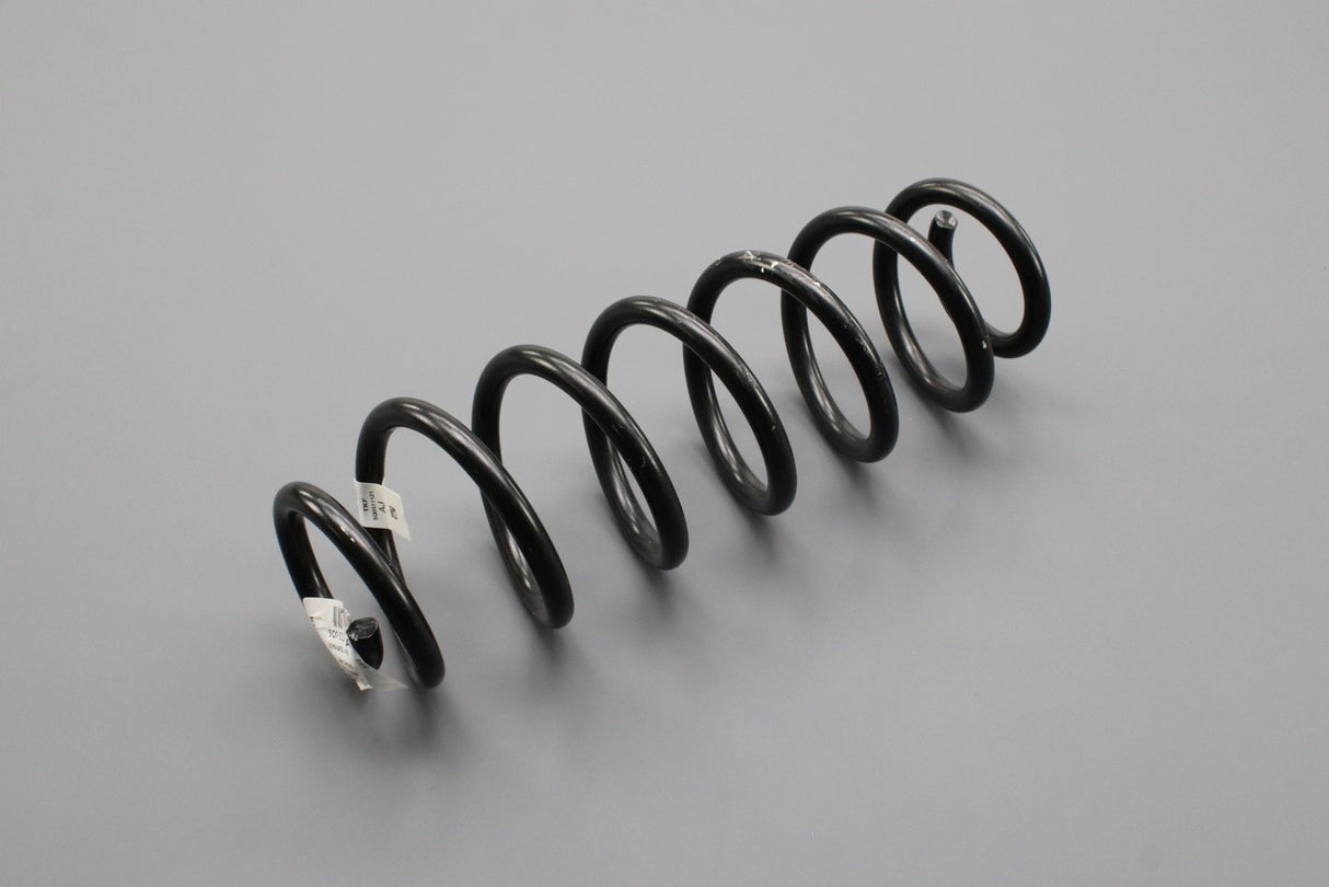 VW Golf MK7 MK7.5 MK8 Skoda Octavia rear coil spring (x1) 5Q0511121AJ