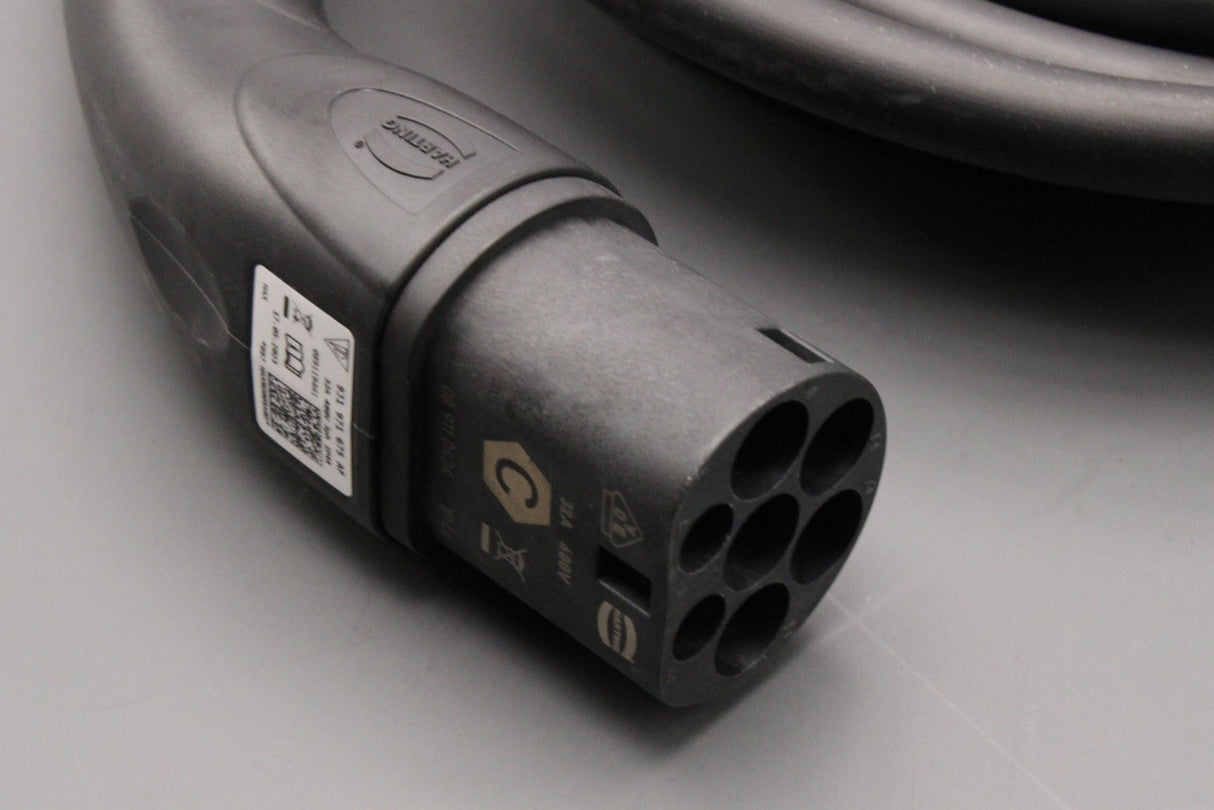 VW e-Crafter e-Up! Audi e-tron GT SEAT CUPRA charging cable 9J1971675AF