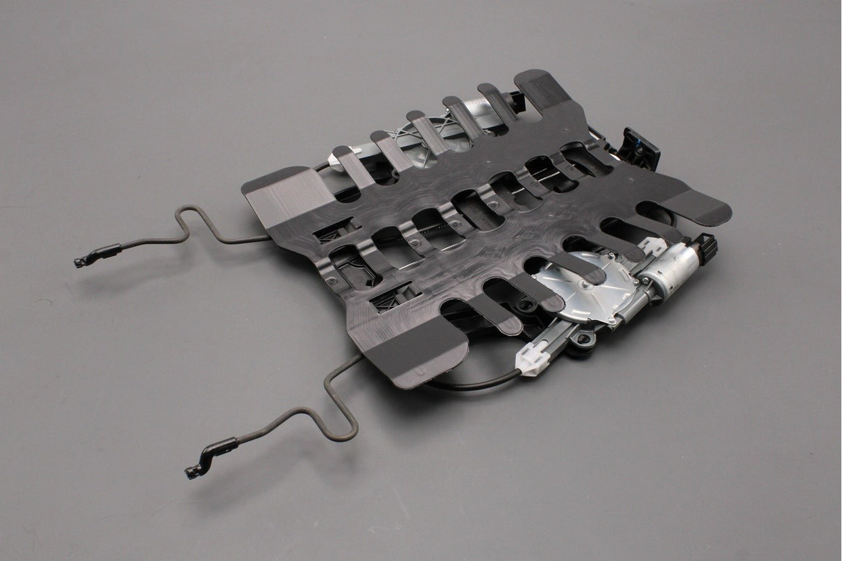 VW Touareg 2011-18 drivers seat lumbar support with motor 7P0881879A