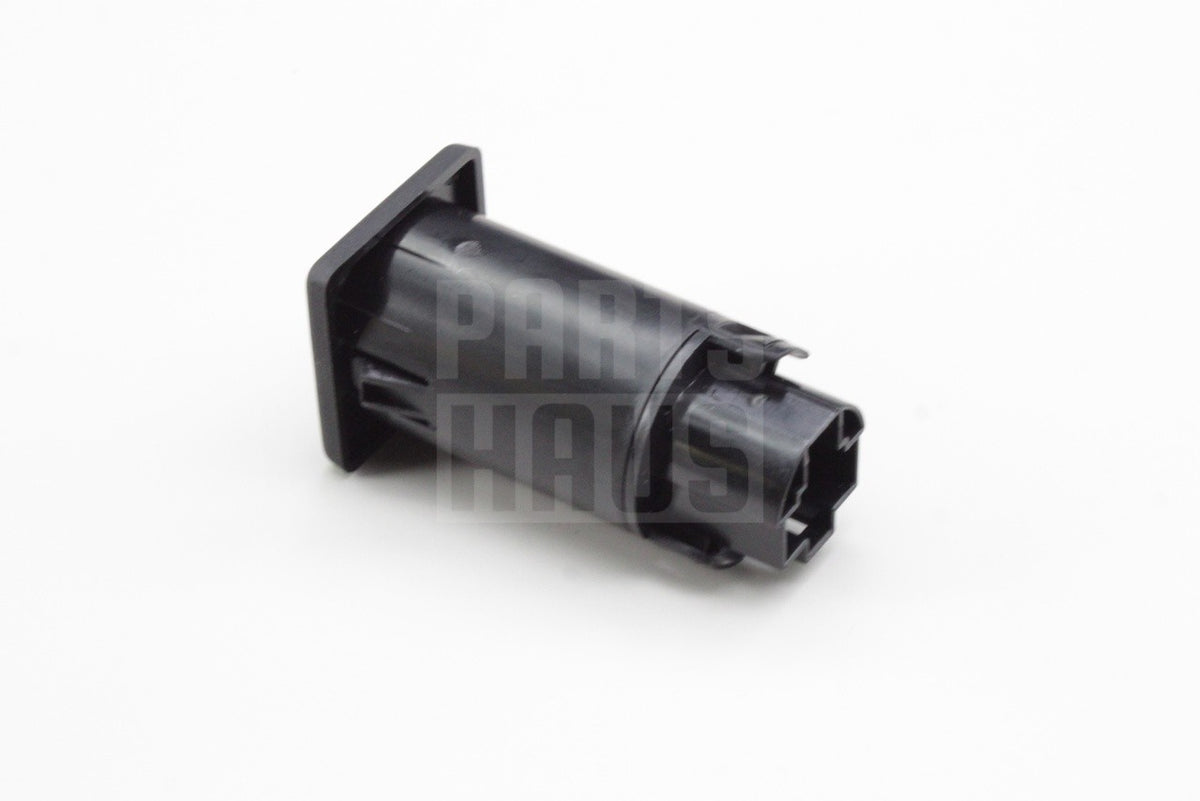 Land Rover Defender Range Rover centre console usb-c socket LR183060