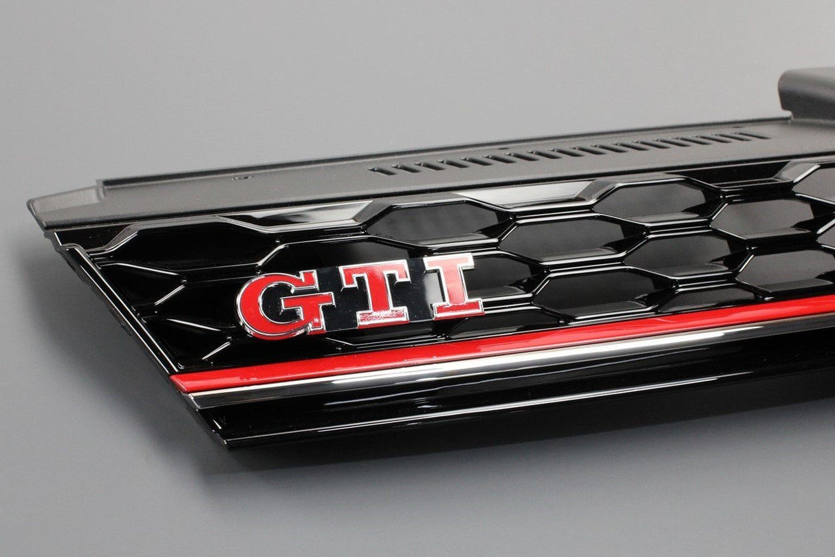 VW Golf MK7.5 GTI Performance & TCR radiator grille 5G0853651CM CEE