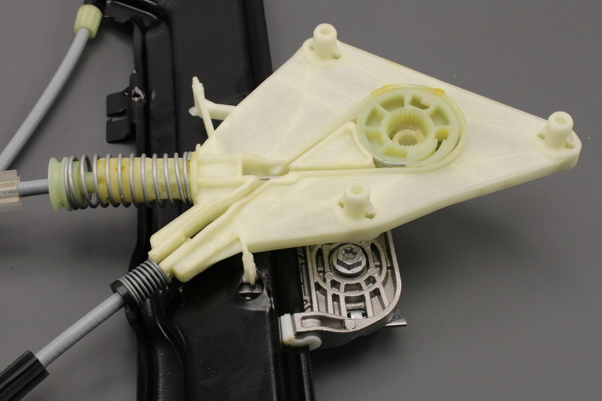 Audi A3 S3 Cabriolet 8V 2015-21 window regulator (left) 8V7837461B