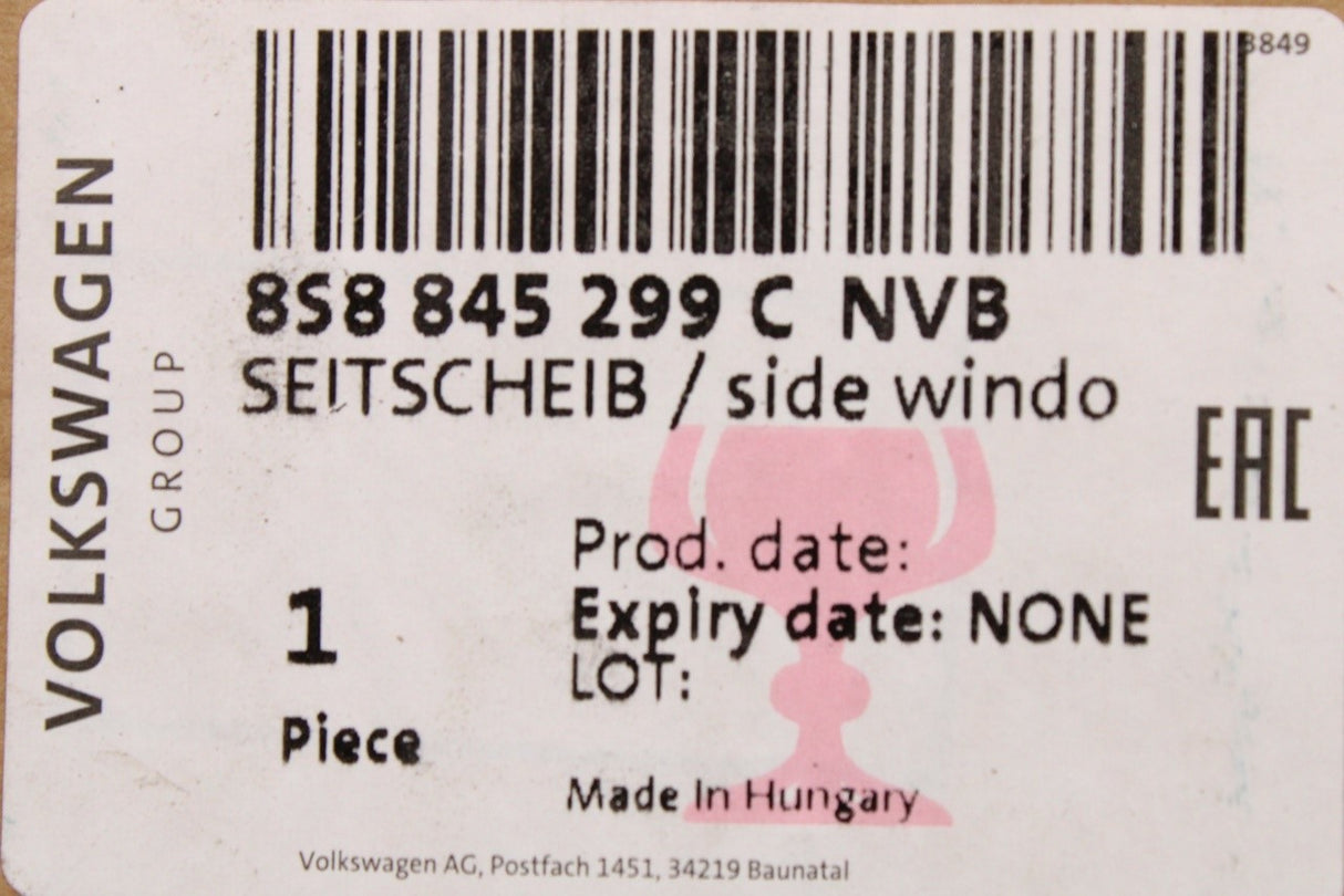 Audi TT TTS TTRS Coupe rear quarter window glass (left) 8S8845299C NVB