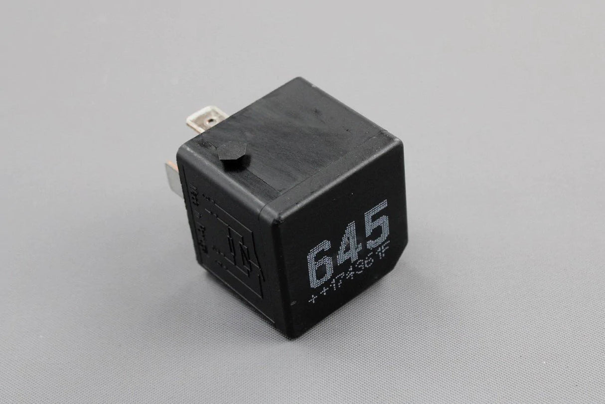 VW Audi Skoda SEAT multi use relay no. 645 J493 4H0951253A