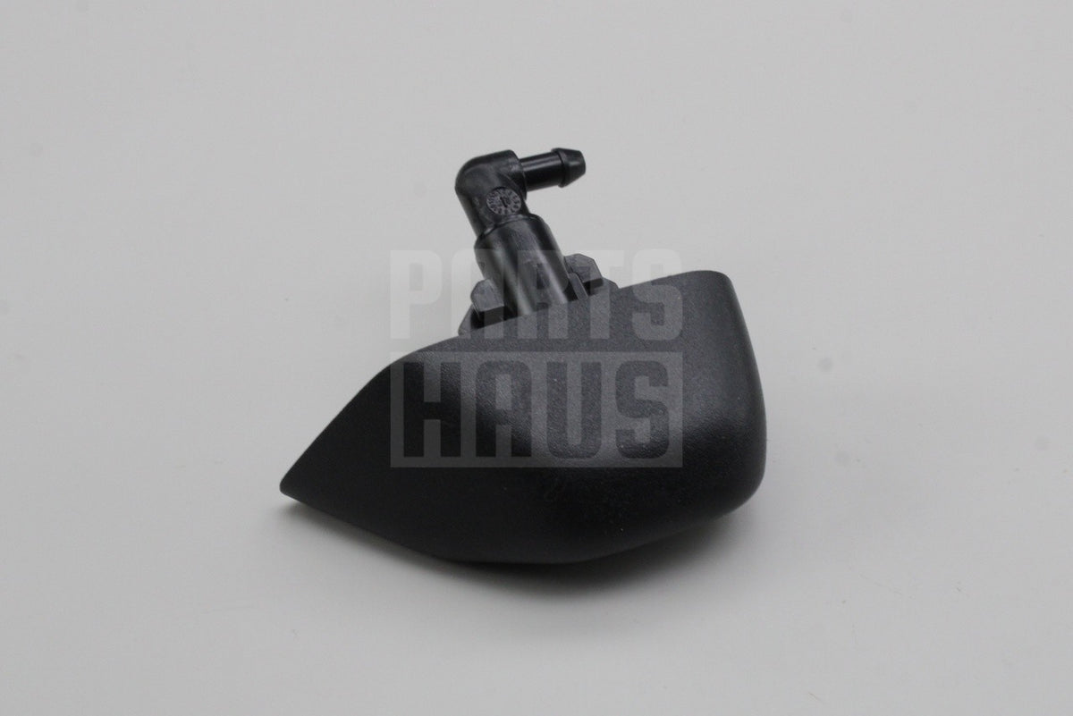 Land Rover Freelander 2 2006-2014 headlight washer jet (left) LR003851