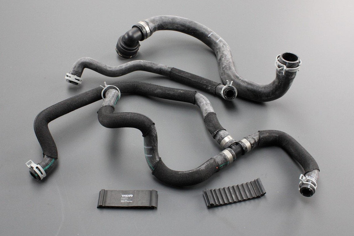 Volvo V40 coolant hose kit 31657168