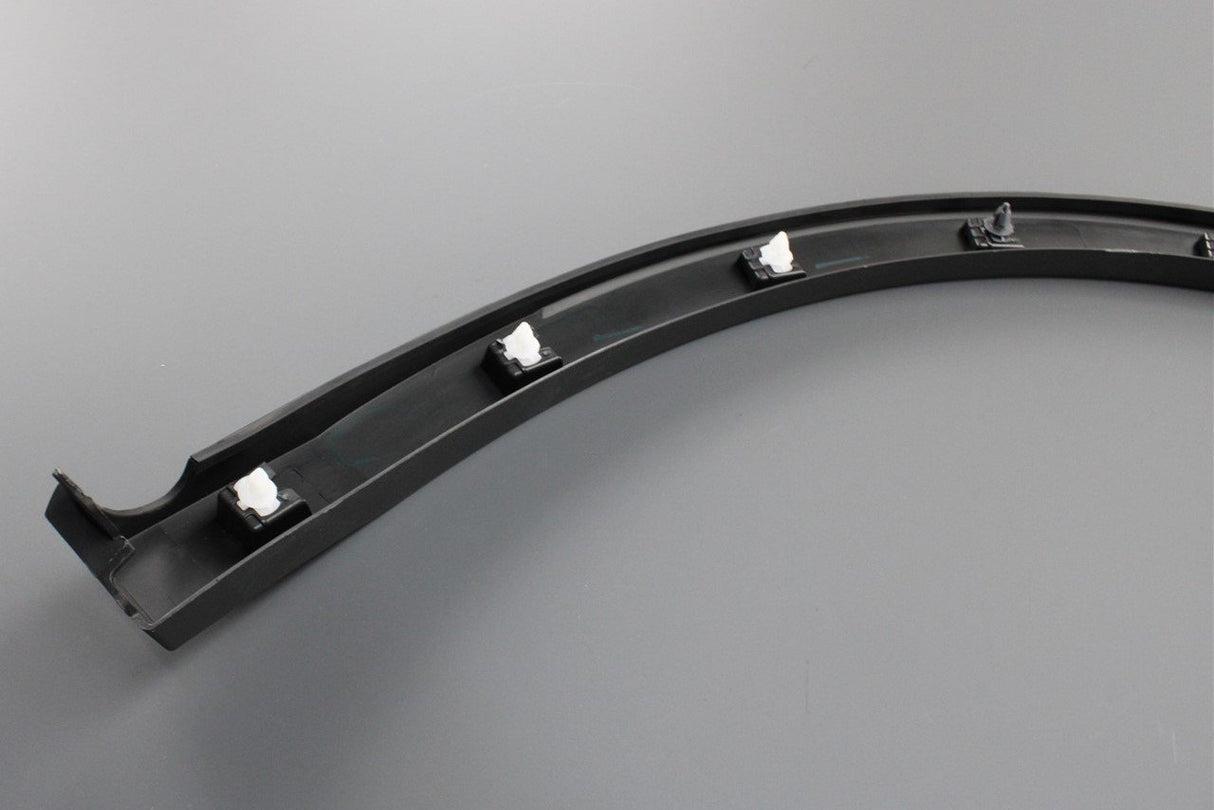 VW Tiguan Allspace SEAT wheel arch trim (Rear right) 5NN854820A 9B9