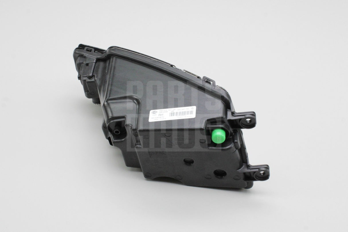 VW Passat B8 2020-2024 halogen fog light (front right) 3G0941700