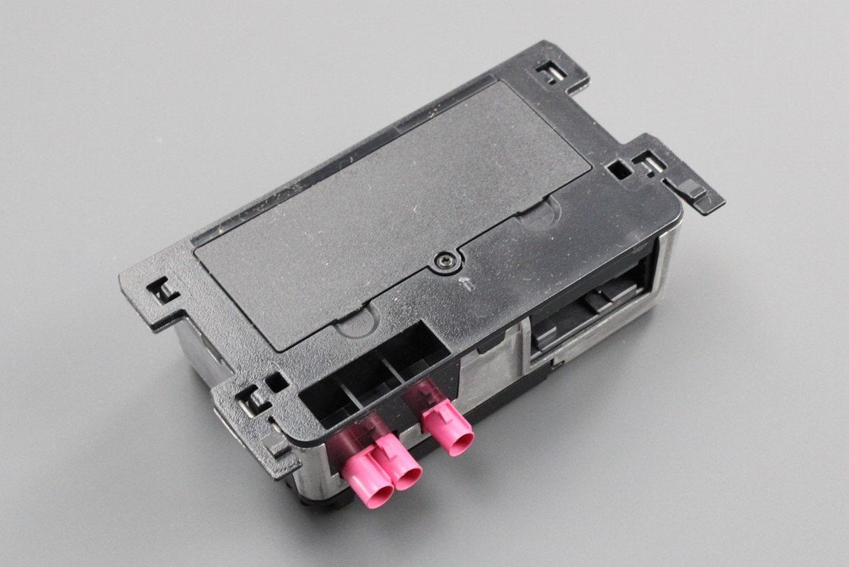 Audi A3 S3 RS3 8Y 2020-on online services control unit 8Y0035282A
