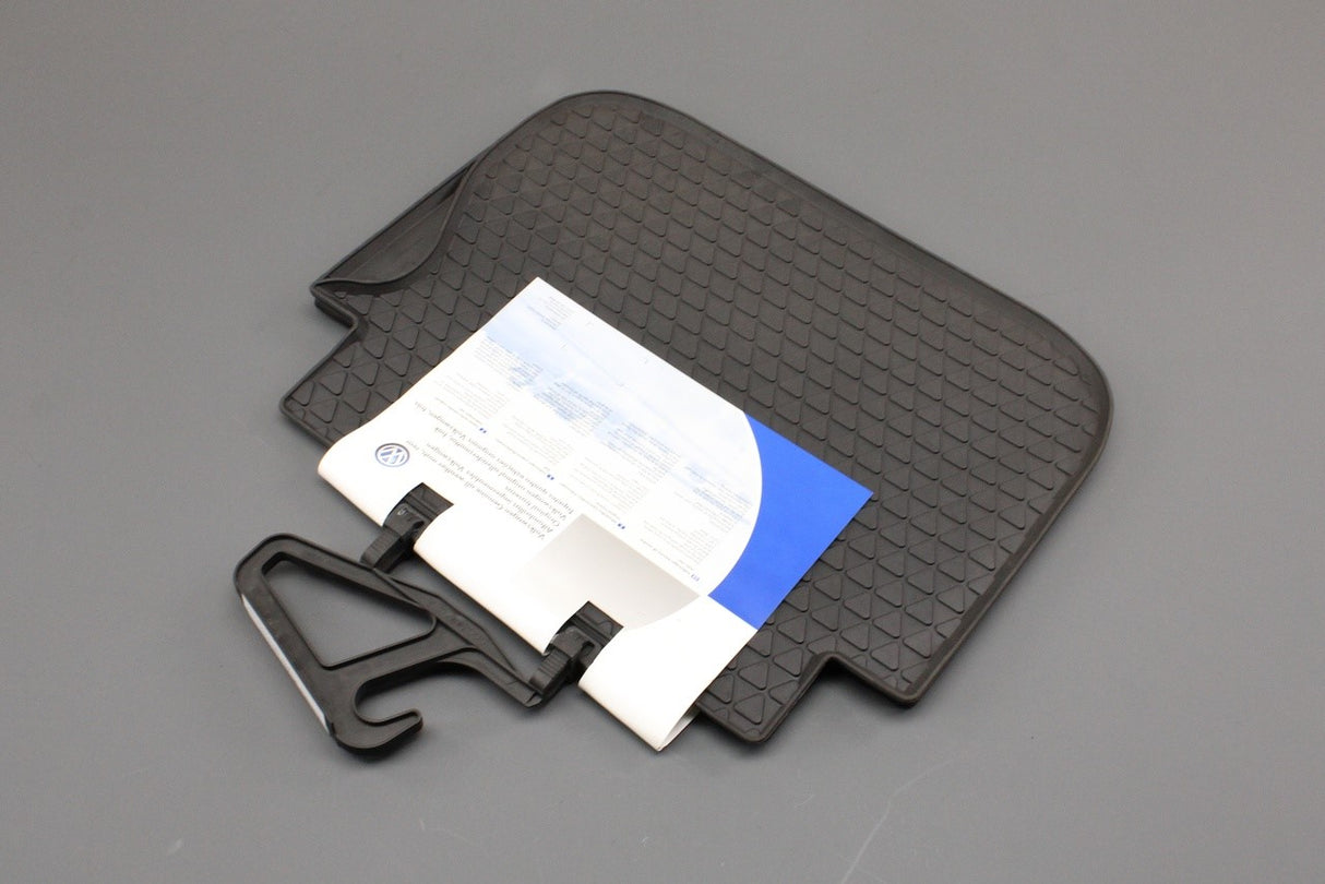 VW Caddy Maxi Life Kombi 2011-2020 rear rubber floor mats 2K0061512 82V