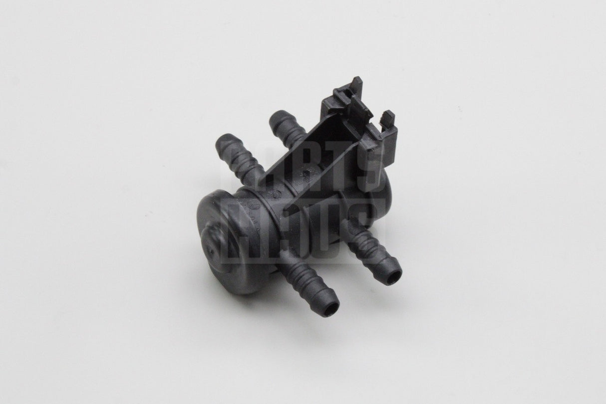 VW Fox Skoda Fabia SEAT Ibiza 1.4 1.9 TDI fuel kombi valve 6Q0131101A