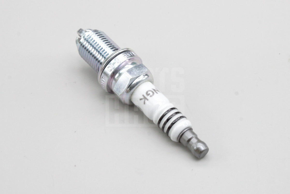 VW Passat Audi A4 A6 Skoda 1.6 1.9 2.0 2.5 spark plugs (x4) 101000033AG