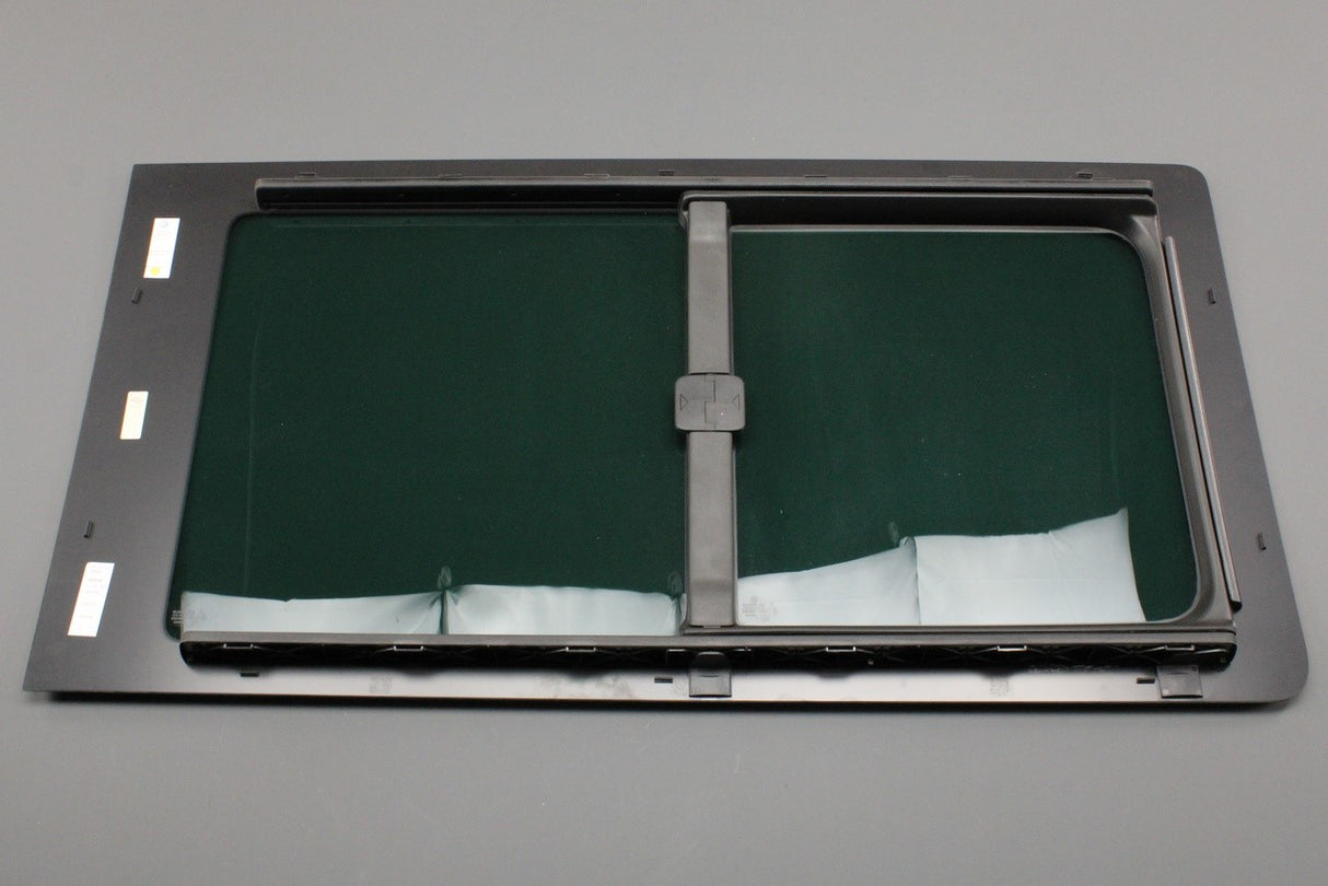 VW Transporter T5.1 T6 T6.1 tinted sliding window (left) 7E0847757AA 9B9