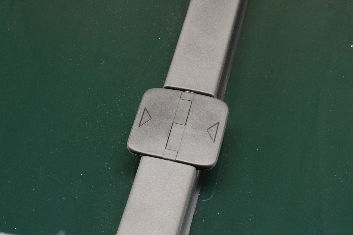 VW Transporter T5.1 T6 T6.1 tinted sliding window (left) 7E0847757AA 9B9