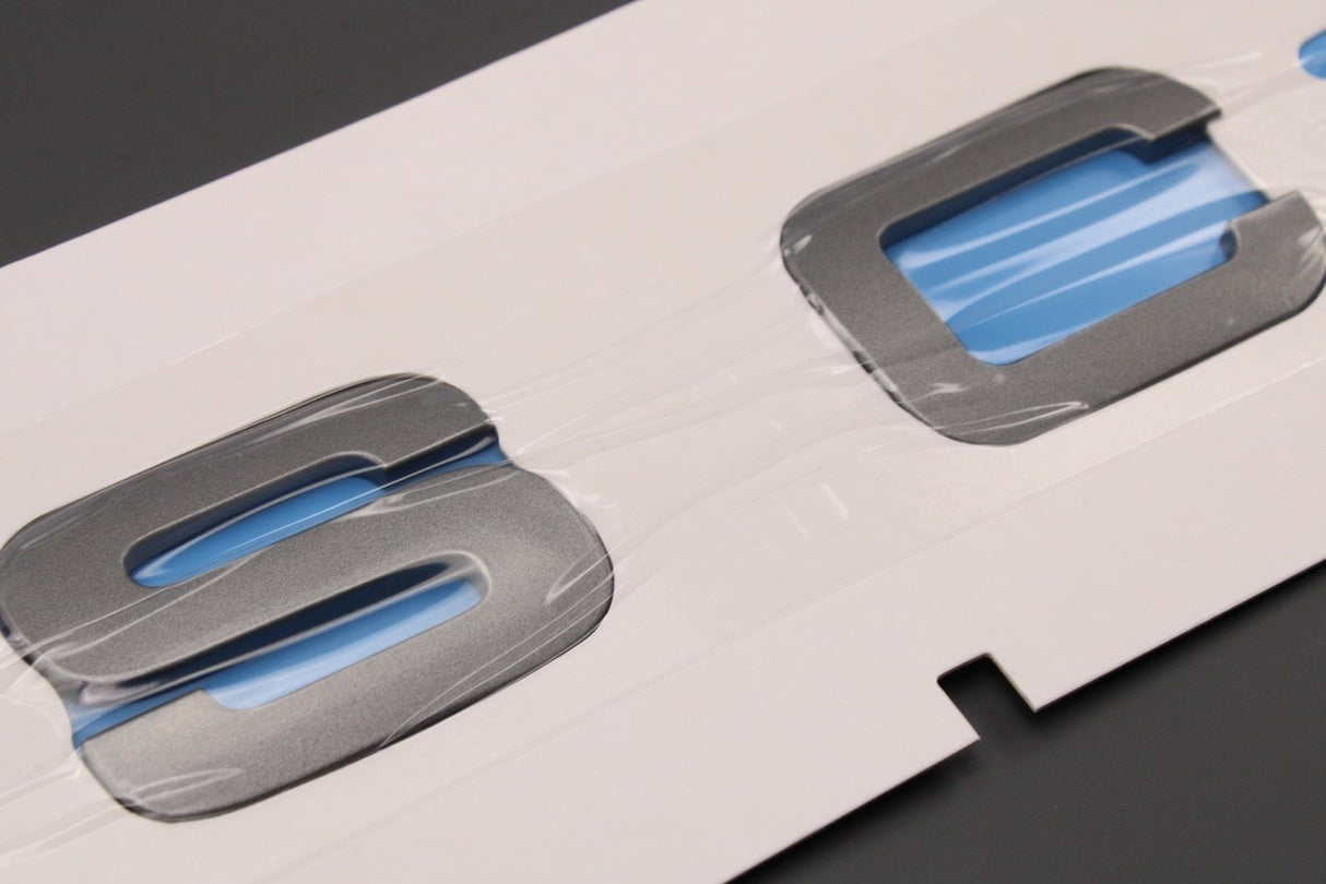 Land Rover Discovery Sport 2015-on 'DISCO' badge (front) LR063638