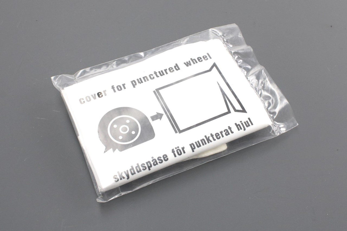 Volvo cloth gloves & plastic storage bag for punctured wheel 30760948