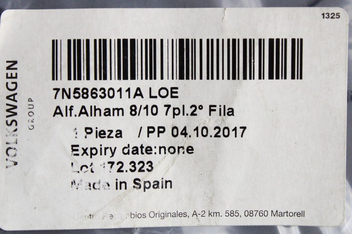 SEAT Alhambra 2010-on third row floor mat (black) 7N5863011A LOE