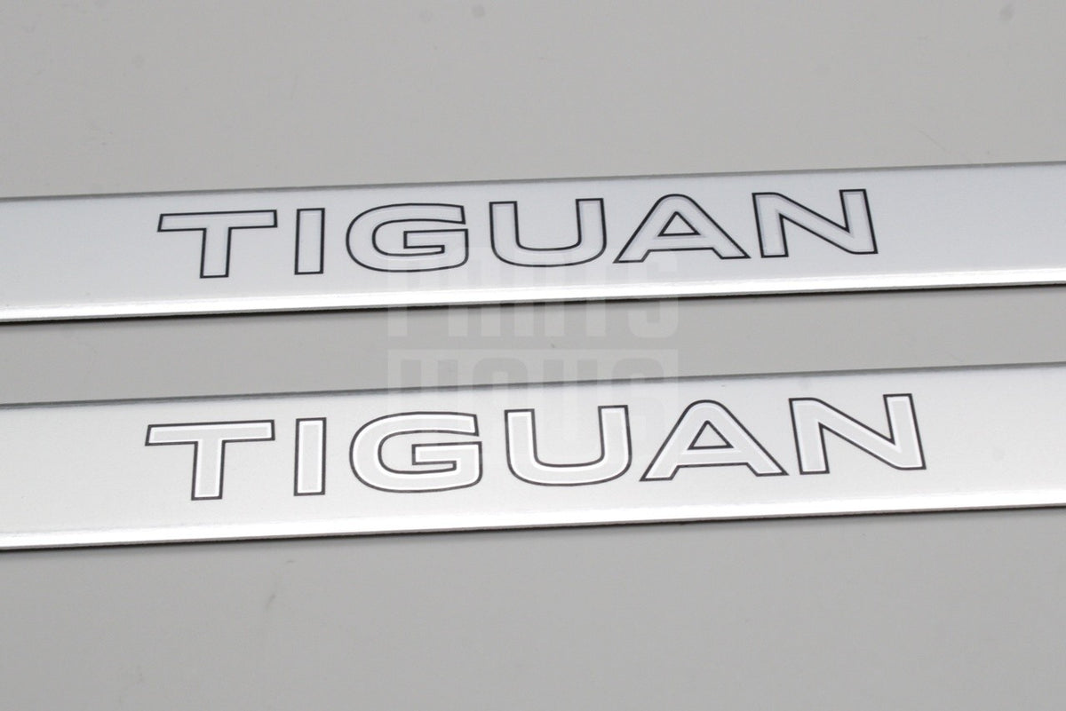 VW Tiguan 2024-on front door sill protectors (aluminium) 571071303