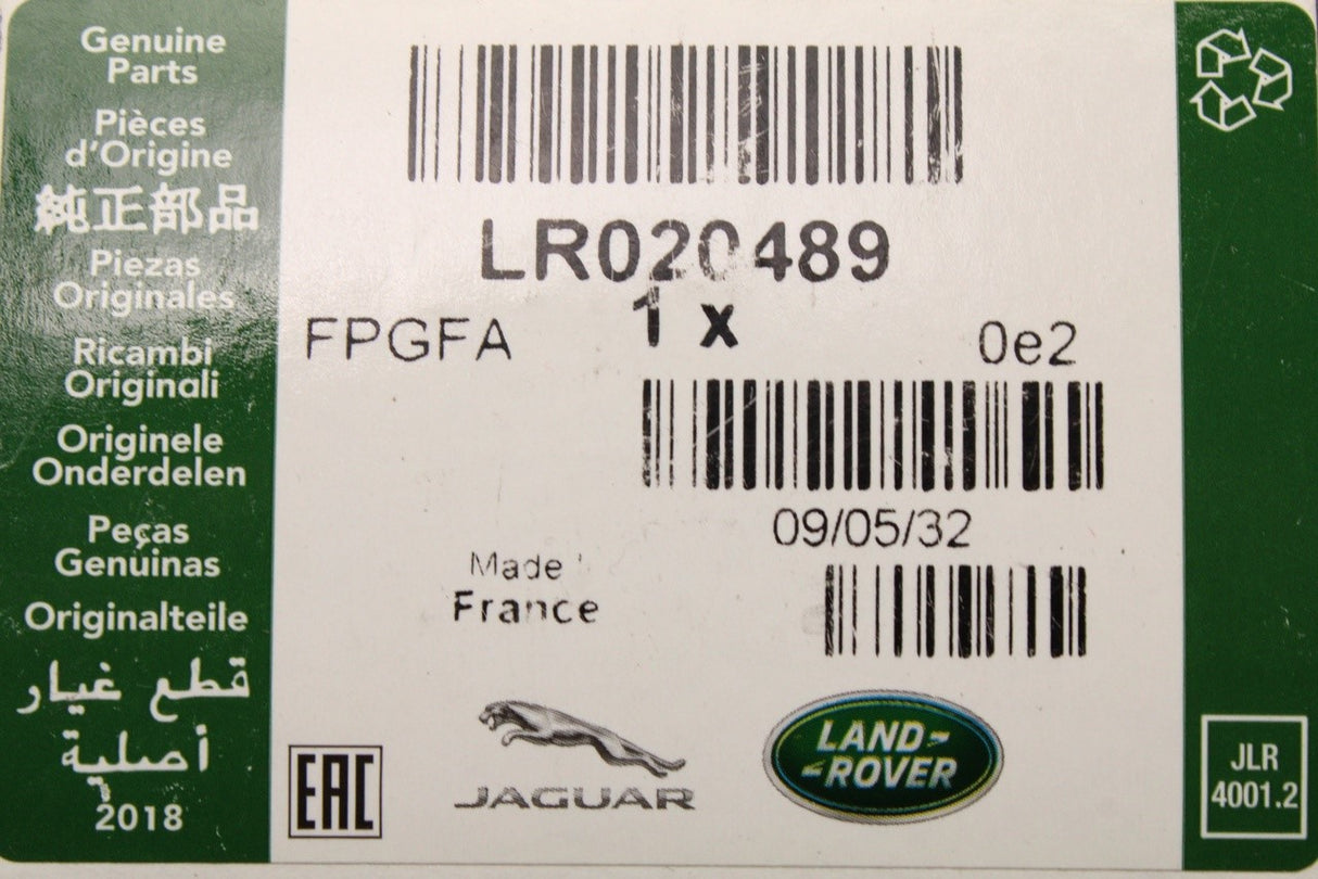 Land Rover Range Rover brake caliper pin and boot kit LR020489
