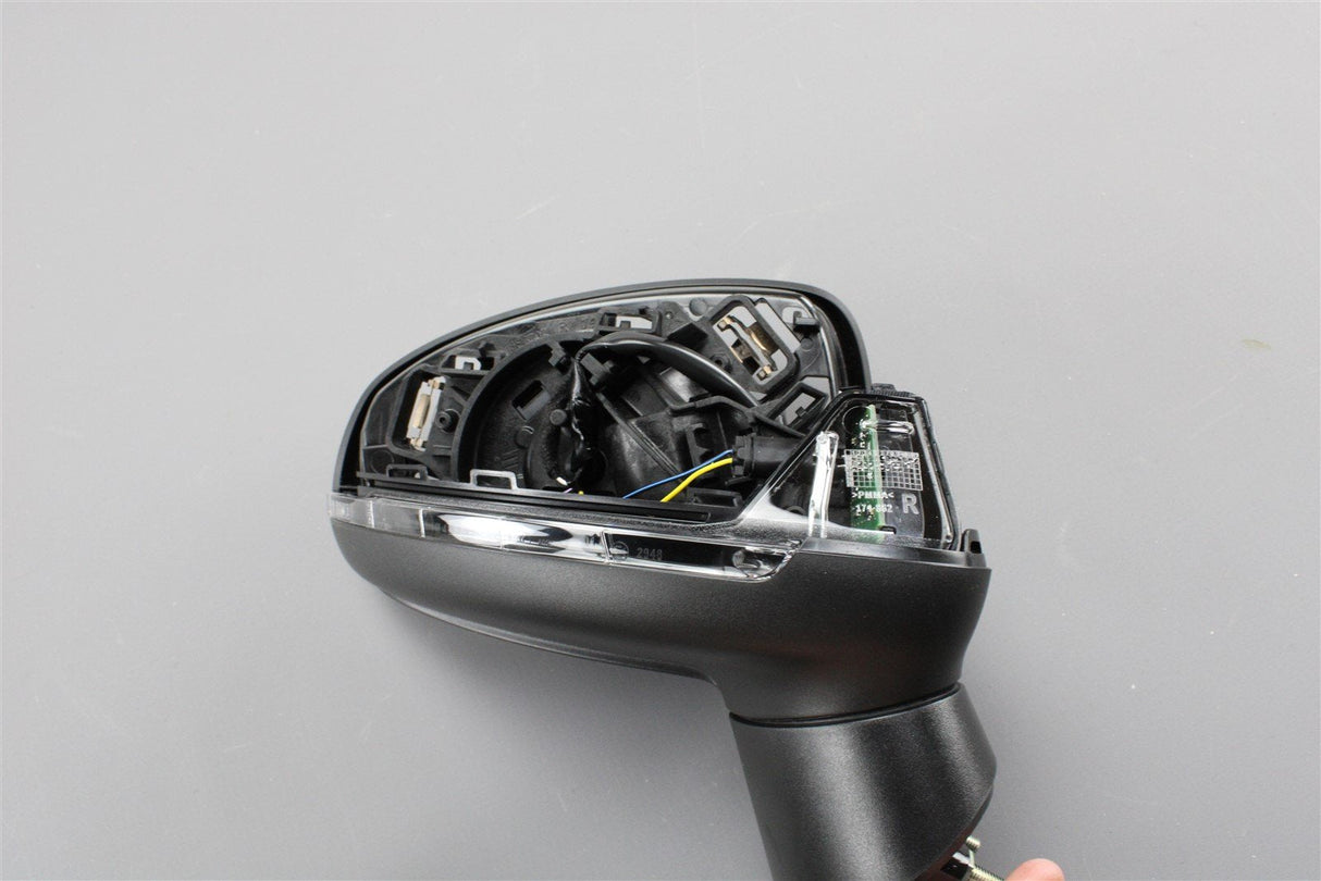 Audi A1 2011-18 right wing door mirror housing 8X2857410R 9B9