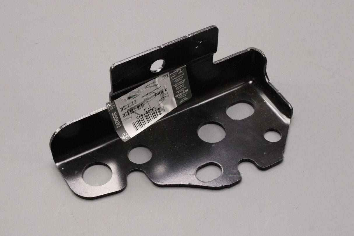 Range Rover Velar 2017-on rear floor side extension (right) LR091513