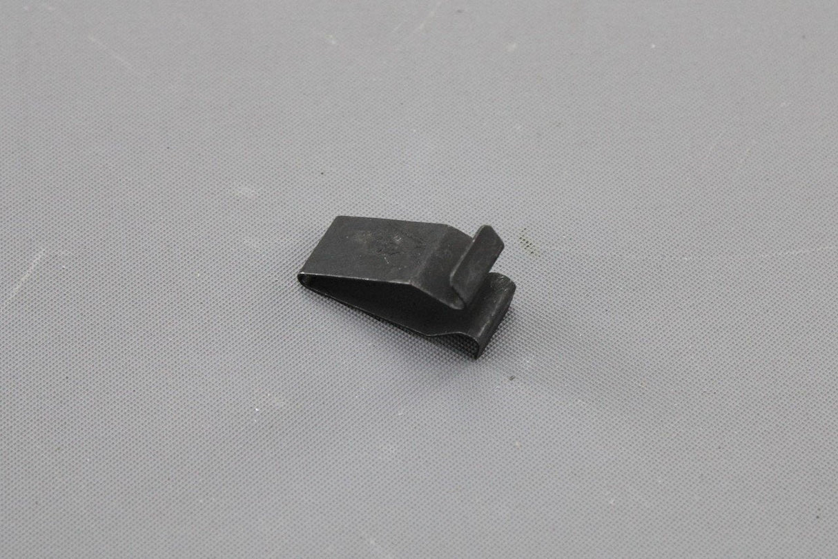 VW Audi Skoda SEAT metal interior trim clip (x1) 4B0867276A