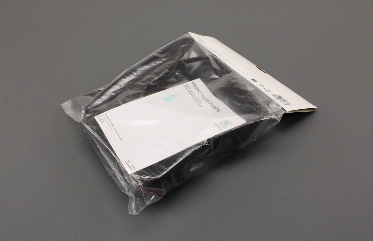 Skoda Kamiq 2020-on Scala 2019-on mud flaps (front) 658075111
