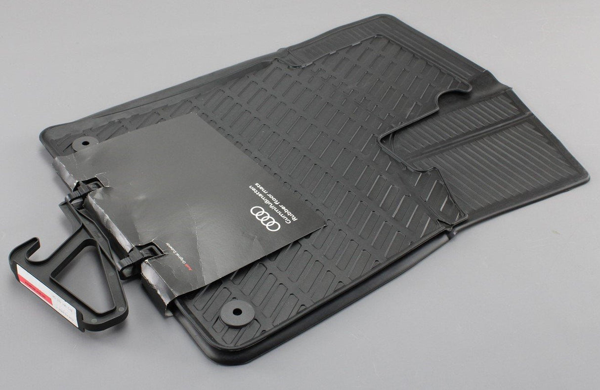 Audi A3 S3 8P 04-13 Sportsback front rubber floor mats 8P2061501 041