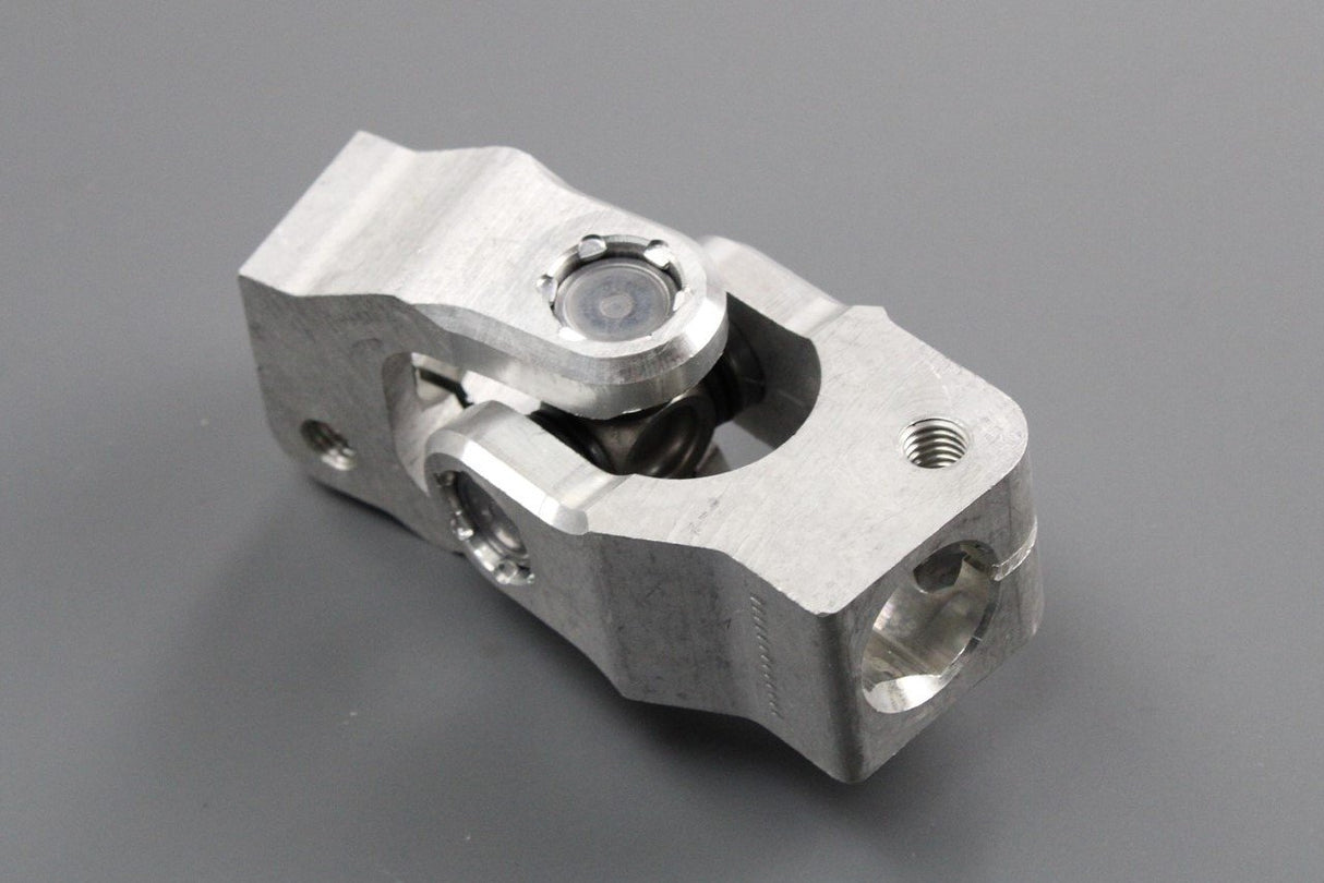 Volvo XC90 lower steering shaft joint 8650236