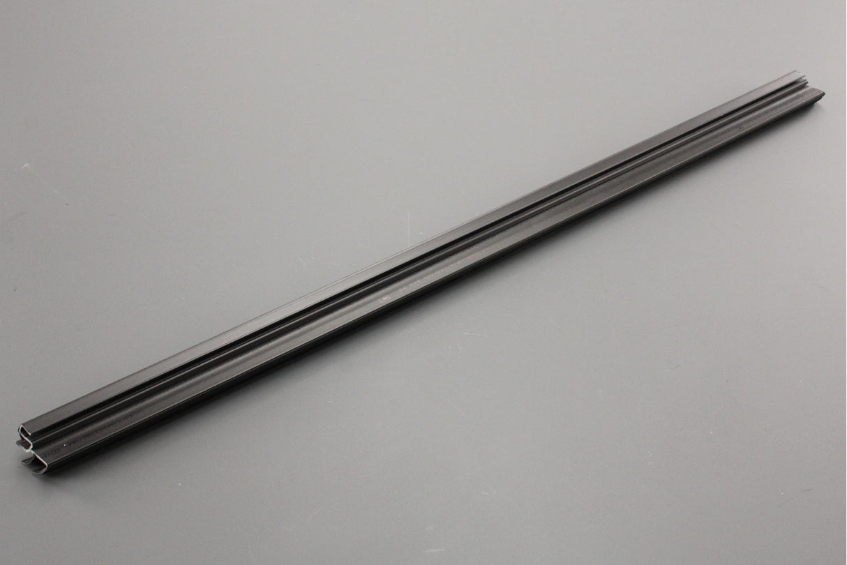 Skoda Octavia 04-13 inner window aperture seal (front left) 1Z0837479A