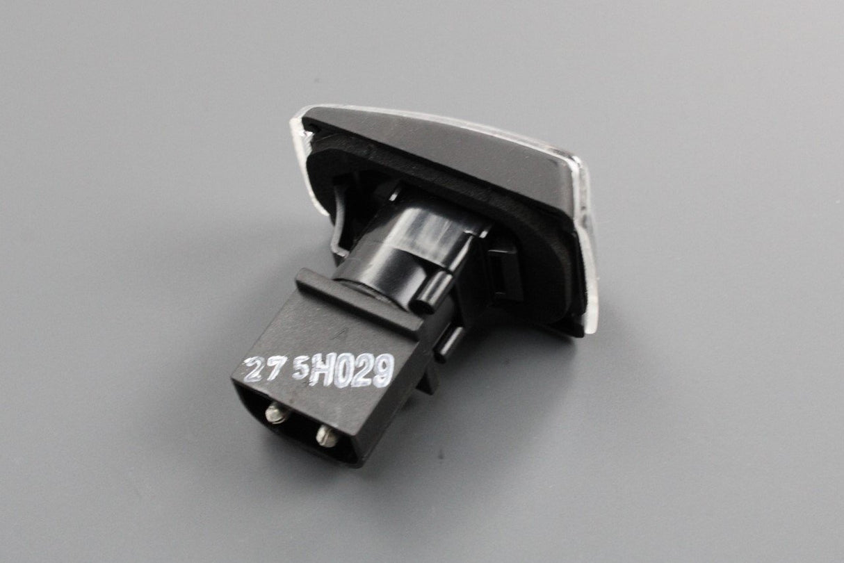 Volvo V70 wing indicator side repeater 9178885