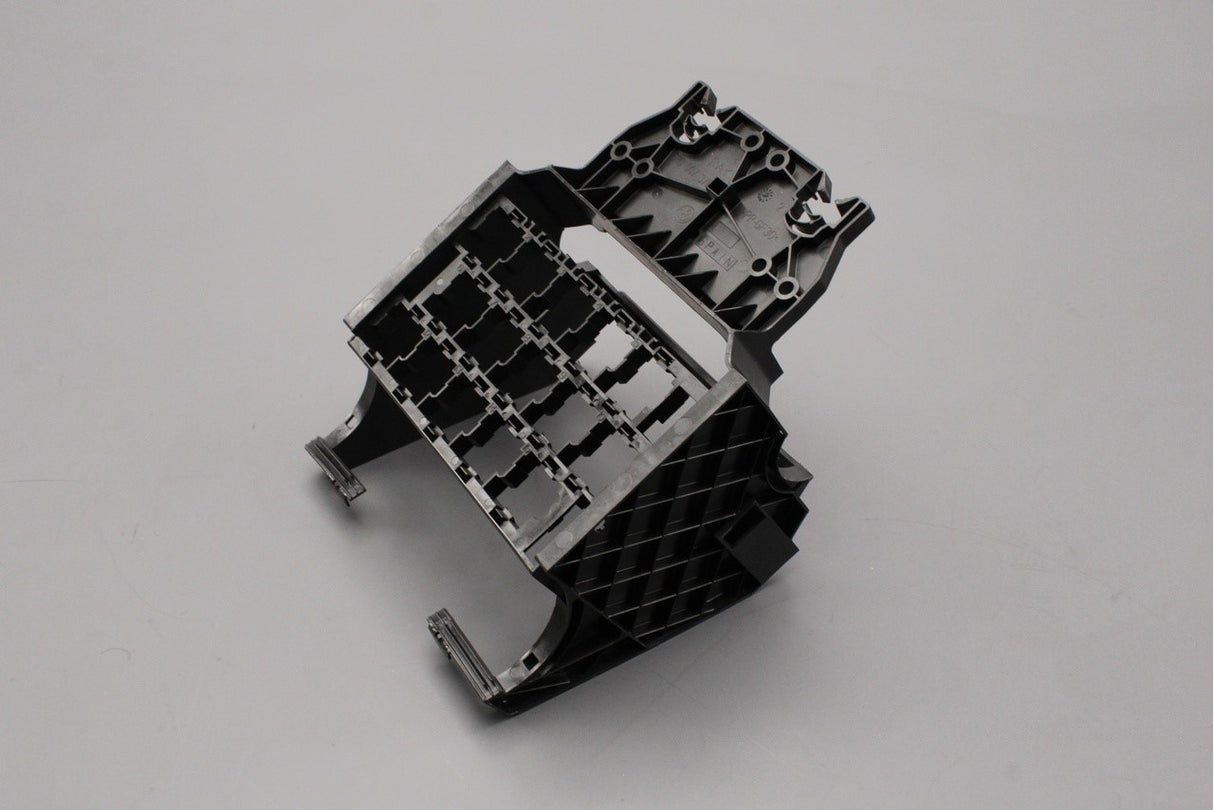 VW 6R 10-15 Skoda Fabia SEAT Ibiza ECU & relay mounting board 6R0907371C