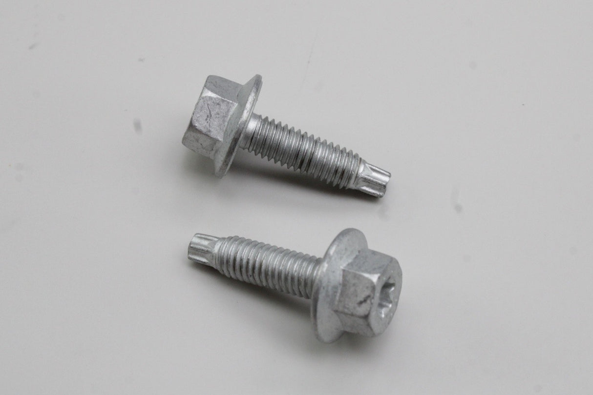 Audi TT TTS TTRS 2015-24 front wing screw fixings set 8S0098625
