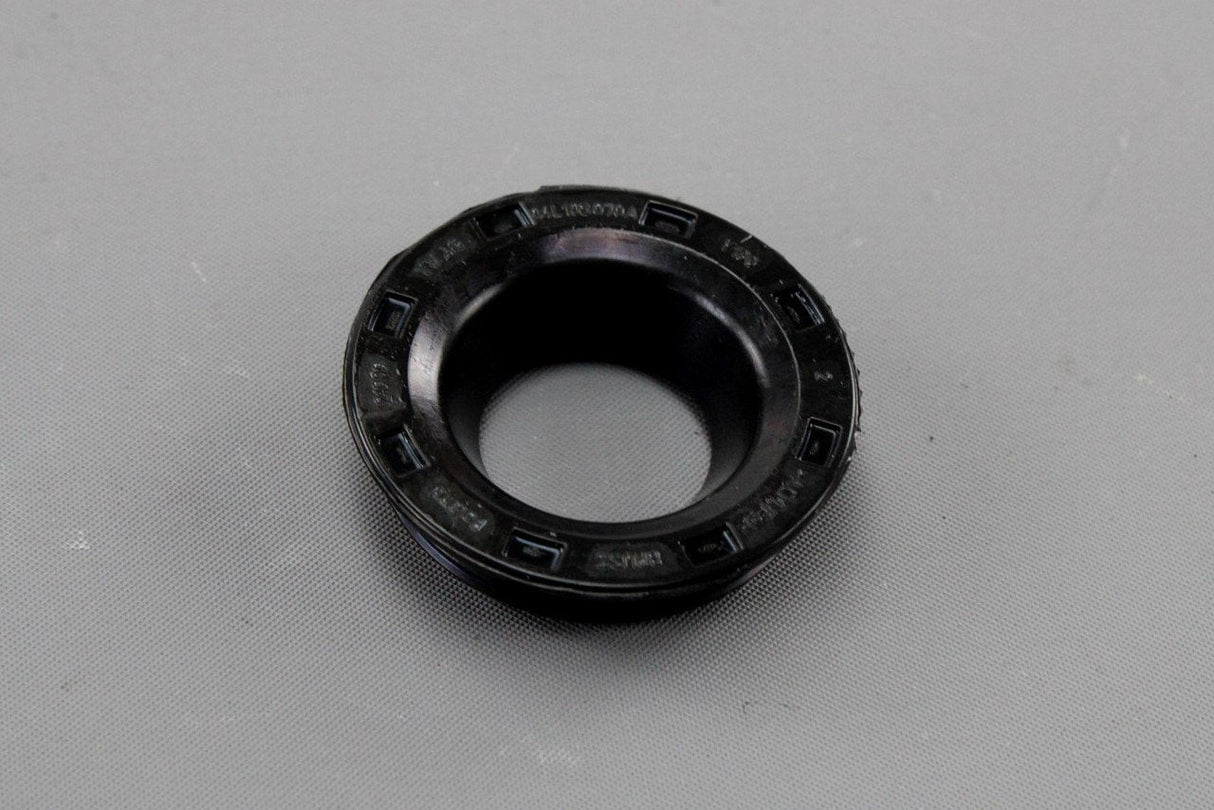 VW Audi Skoda SEAT cylinder head injector seal (1.6 2.0 TDI) 04L103070A