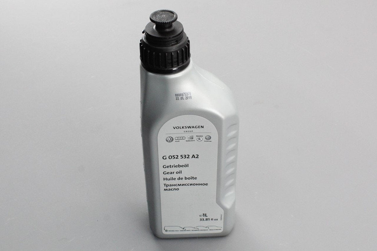Audi A4 S4 A5 S5 A6 S6 Q5 gearbox transmission oil (1L) G052532A2