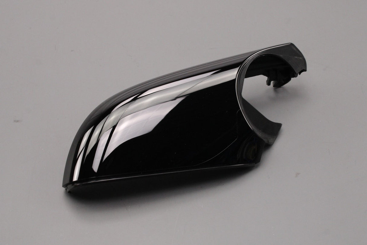 BMW 1' 2' F7 M2 3' 4' X1 E84 wing mirror lower trim (right) 51167284130