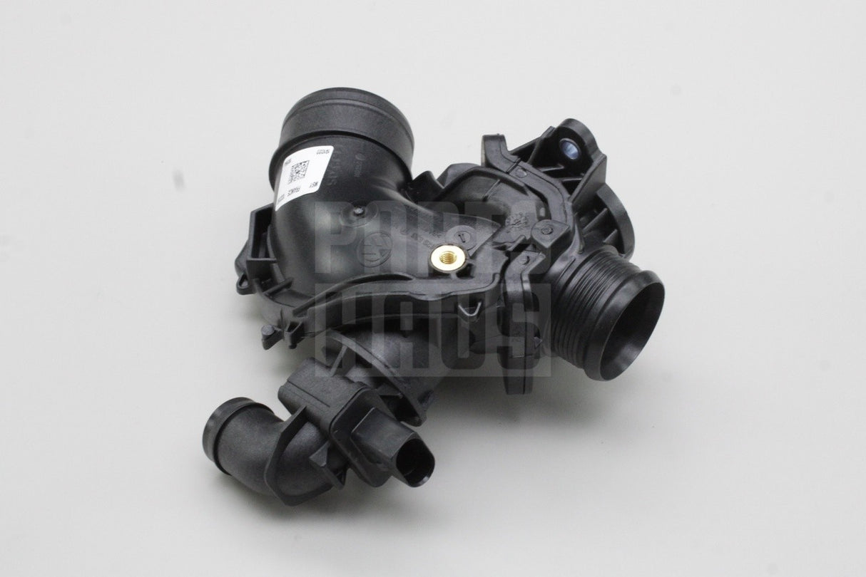 Audi A4 A5 A6 Q5 2.0 TDI air intake connection 04L129635F