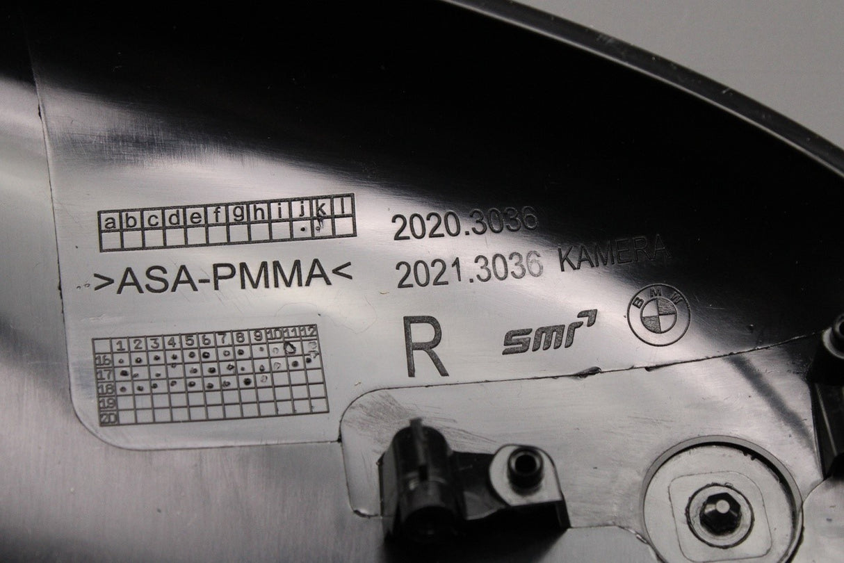 BMW 1' 2' F7 M2 3' 4' X1 E84 wing mirror lower trim (right) 51167284130