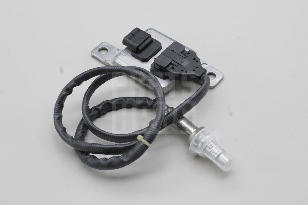Audi Q7 2007-2015 3.0 TDI NOx sensor with control unit 059907807T